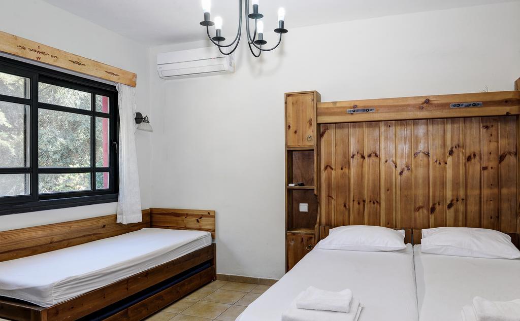 Amiad Joseph Well Country Inn Ammiad Exterior foto